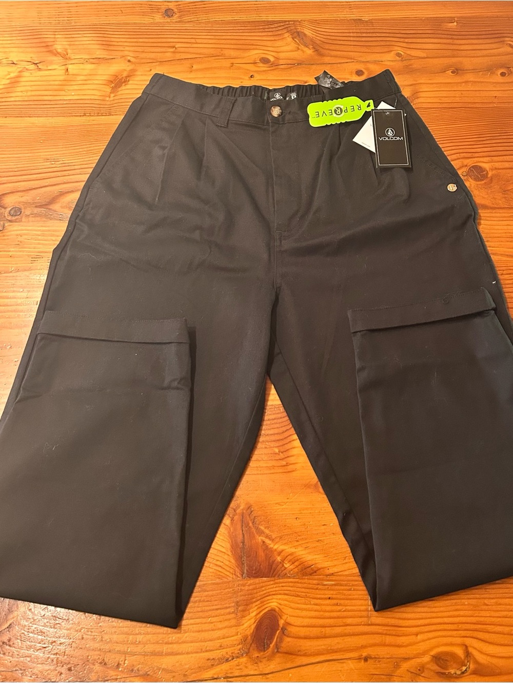 Volcom Women's Black Cargo Pants with Utility Pockets FROCHICKIE trouser